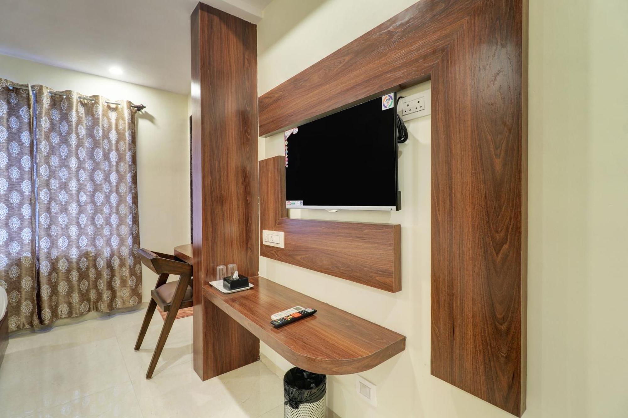 Hotel Victoria Grace Bombaim Quarto foto